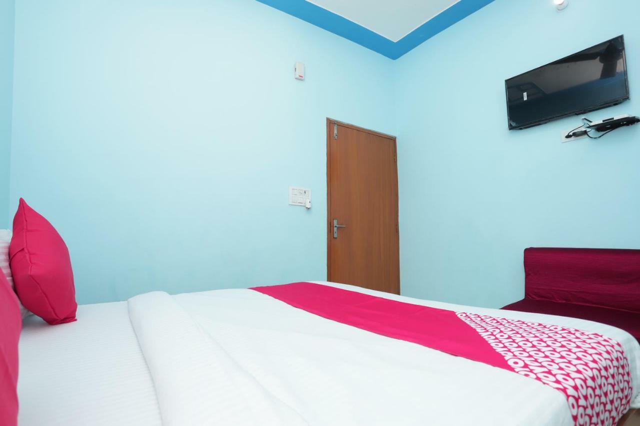 Oyo 38520 Hotel Silverspoon Roorkee Eksteriør billede