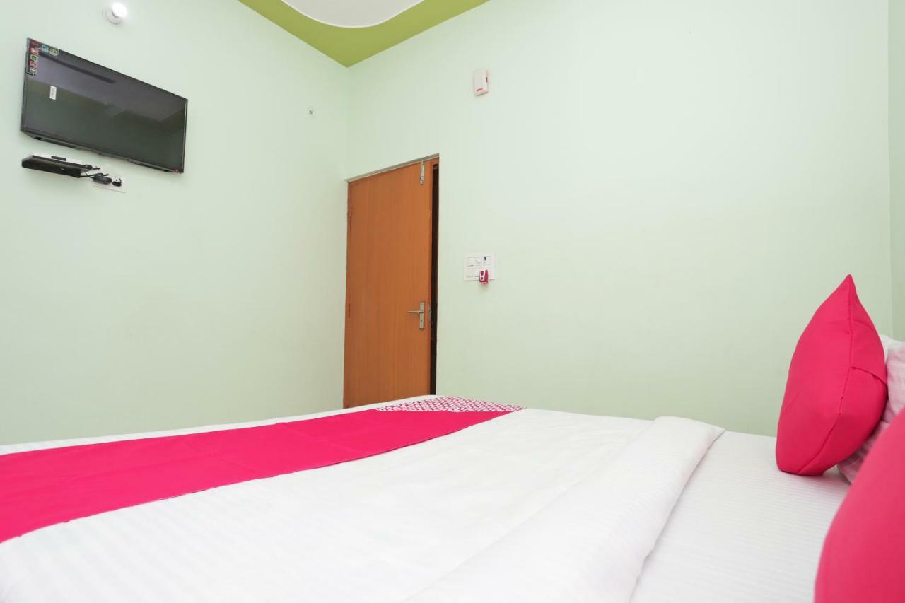 Oyo 38520 Hotel Silverspoon Roorkee Eksteriør billede
