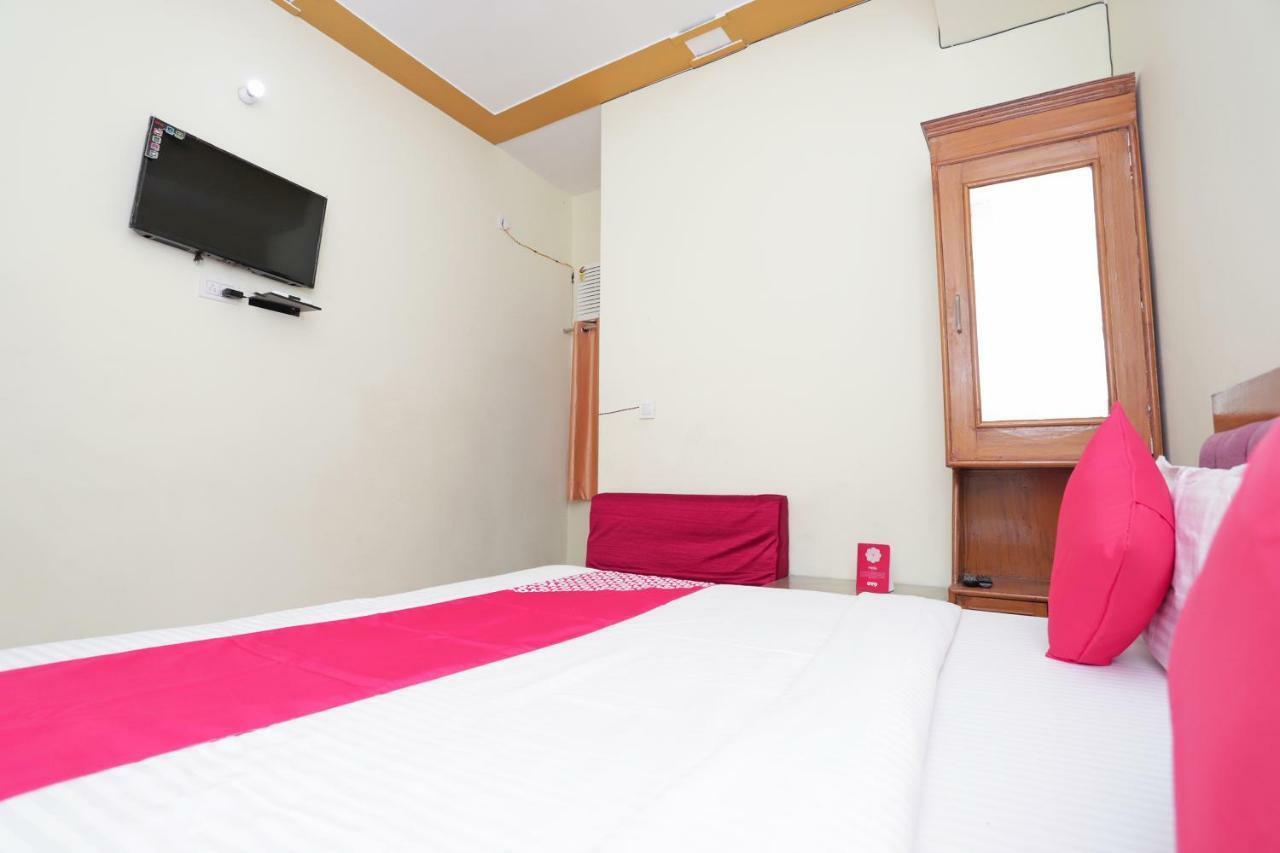 Oyo 38520 Hotel Silverspoon Roorkee Eksteriør billede