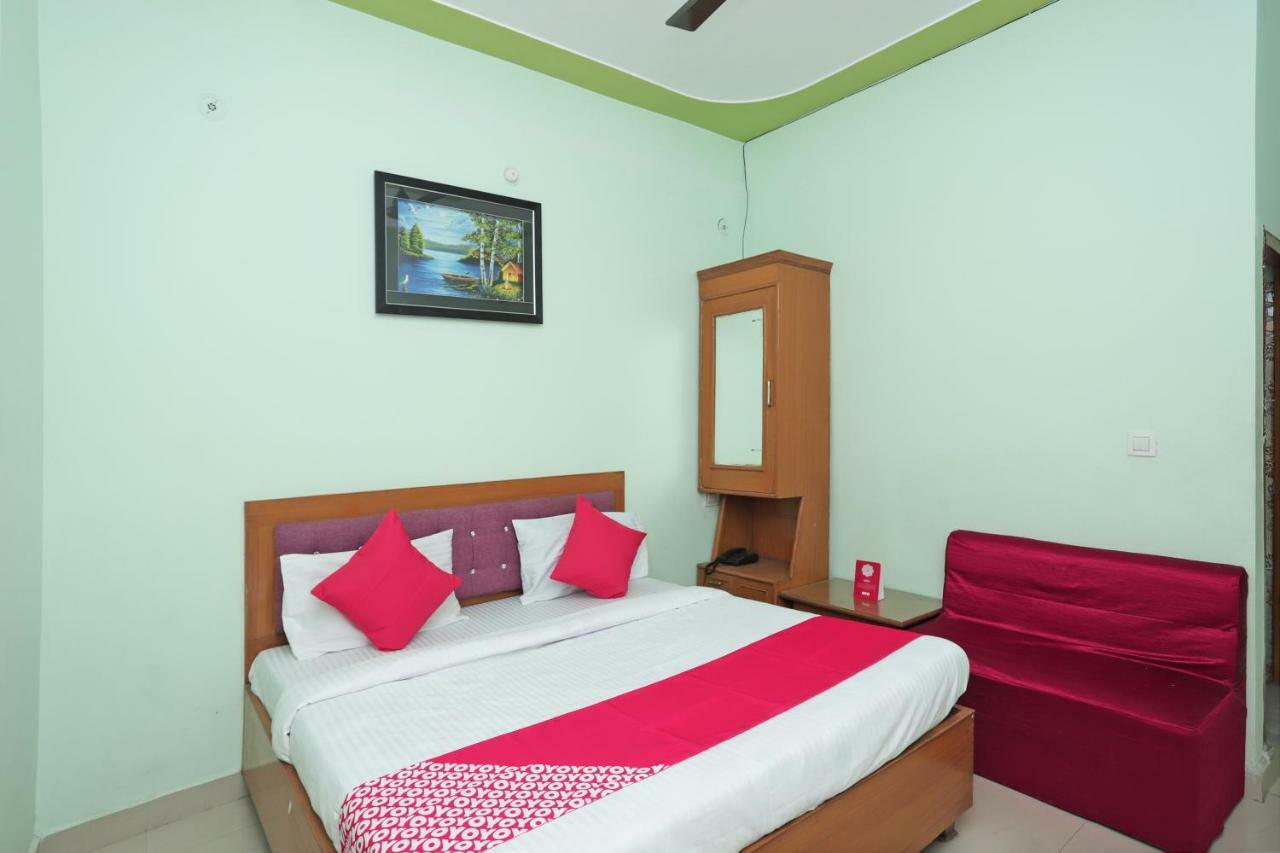 Oyo 38520 Hotel Silverspoon Roorkee Eksteriør billede